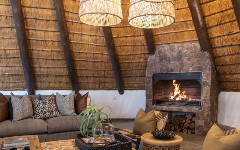 Sungulwane-Fireplace